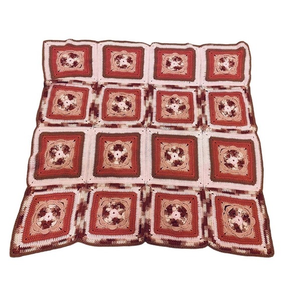 Granny Square Crocheted Knit Blanket Pink Mauve Purple Grannycore Girl’s Throw - Picture 1 of 3